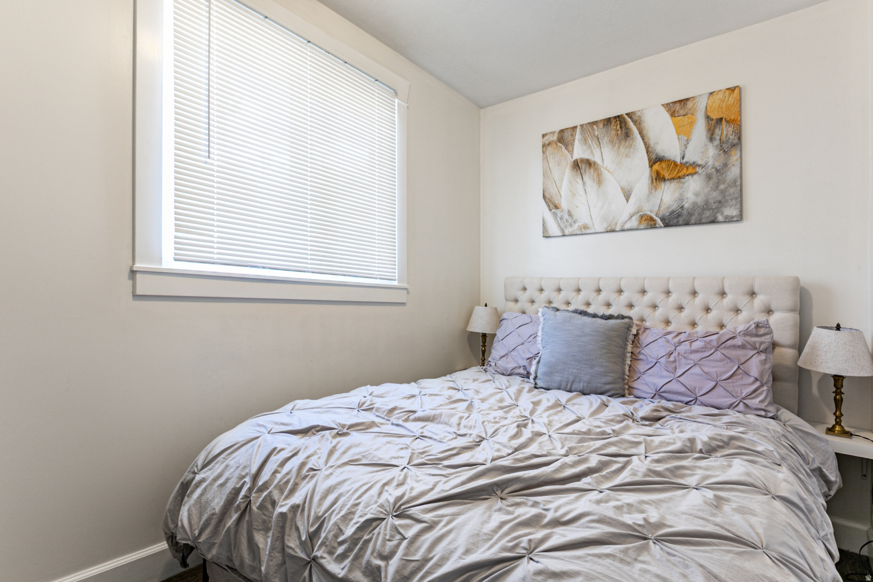 BLK 012 E - Residential Income
