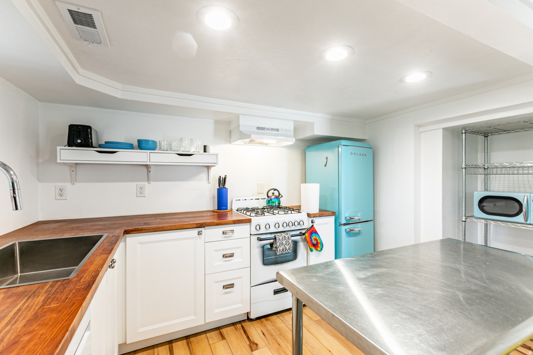 BLK 012 E - Residential Income