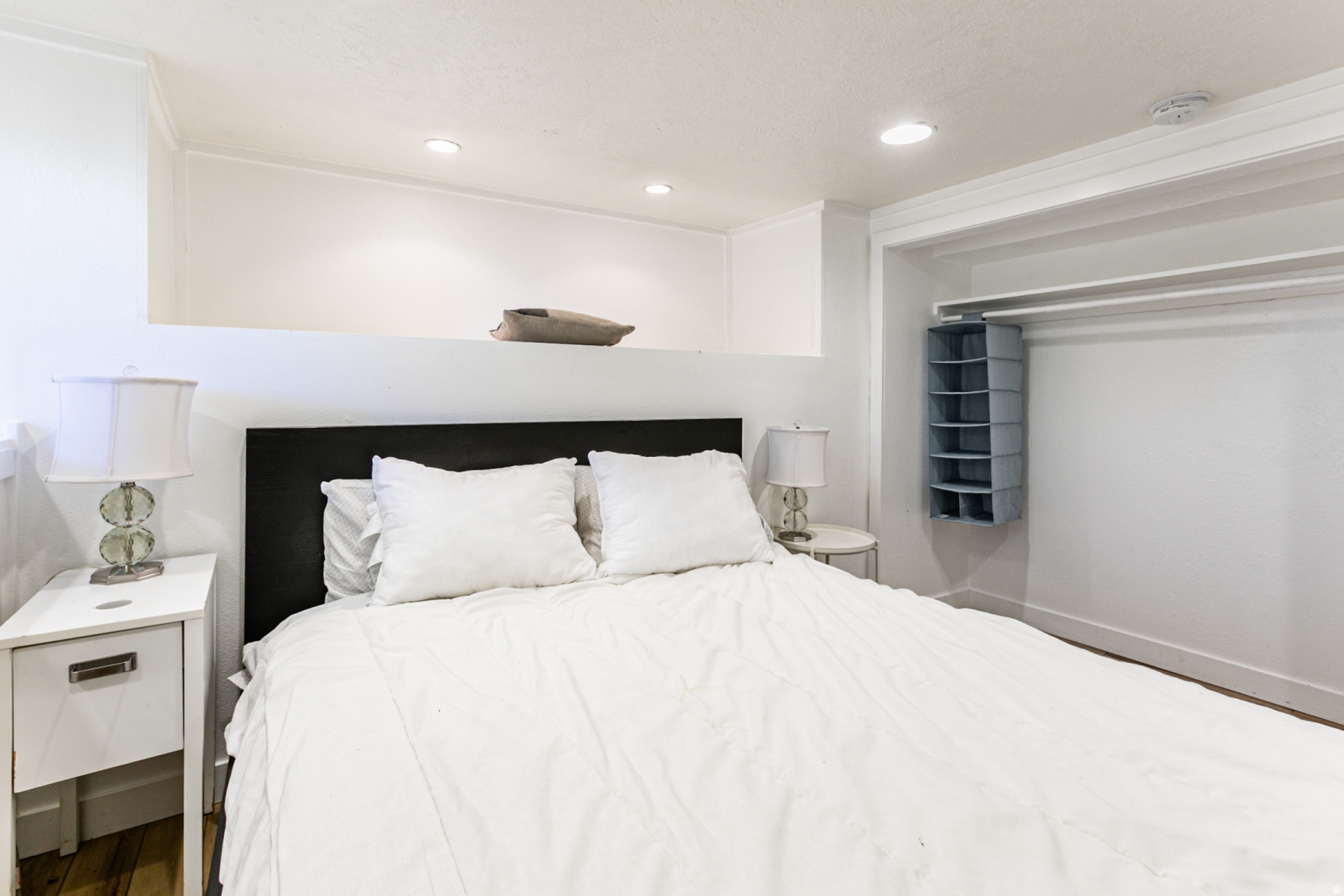 BLK 012 E - Residential Income