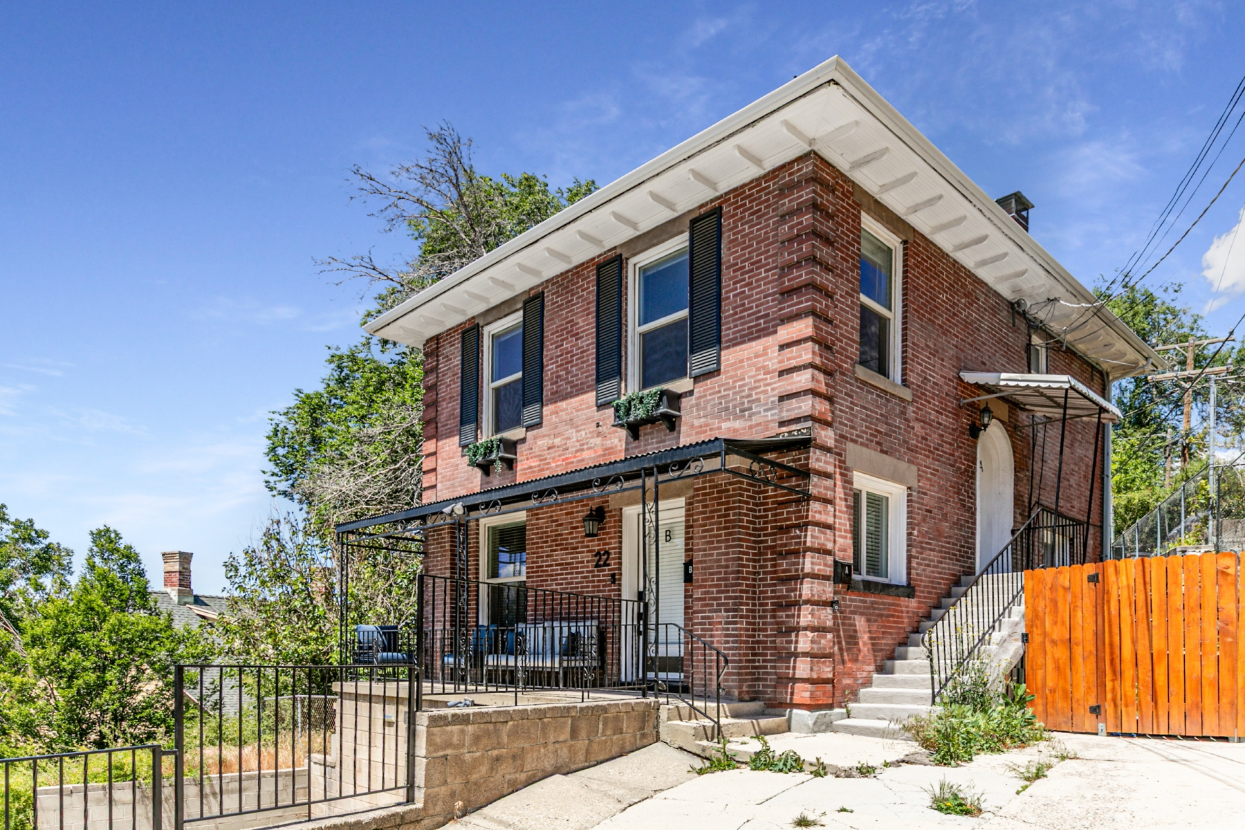 BLK 012 E - Residential Income