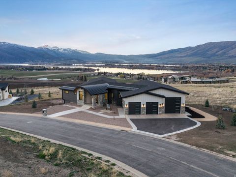 Tiny photo for 7554 E DOGWOOD DR, Huntsville, UT 84317 (MLS # 2145443)