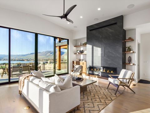 Tiny photo for 7554 E DOGWOOD DR, Huntsville, UT 84317 (MLS # 2145443)