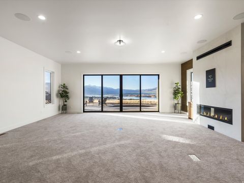 Tiny photo for 7554 E DOGWOOD DR, Huntsville, UT 84317 (MLS # 2145443)