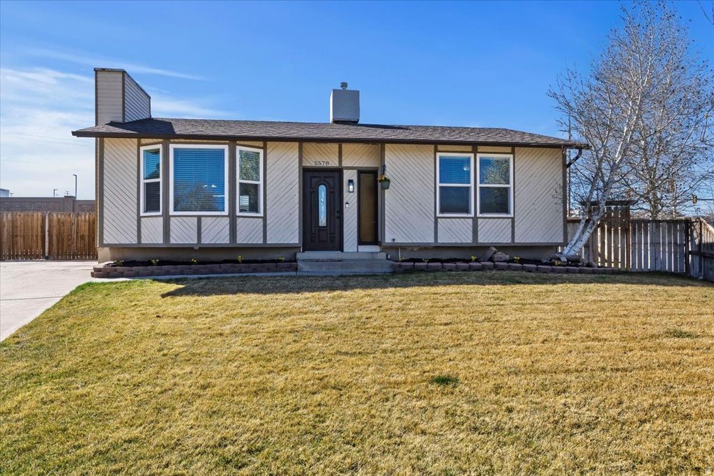 Photo of 5578 W POACHER CIR S, Salt Lake City, UT 84118 (MLS # 2144790)