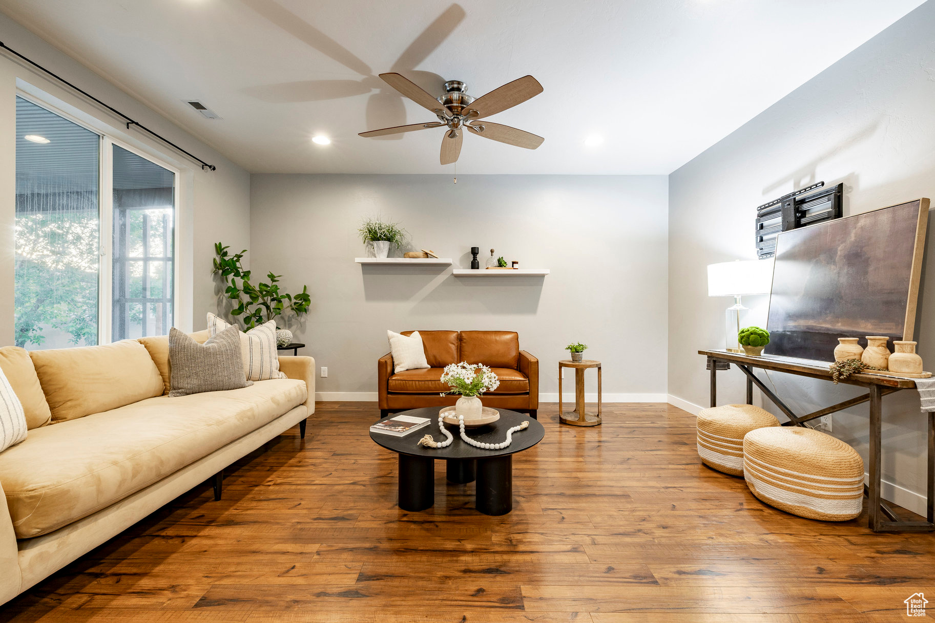 991 N Elizabeth Dr, North Salt Lake, Utah image 3