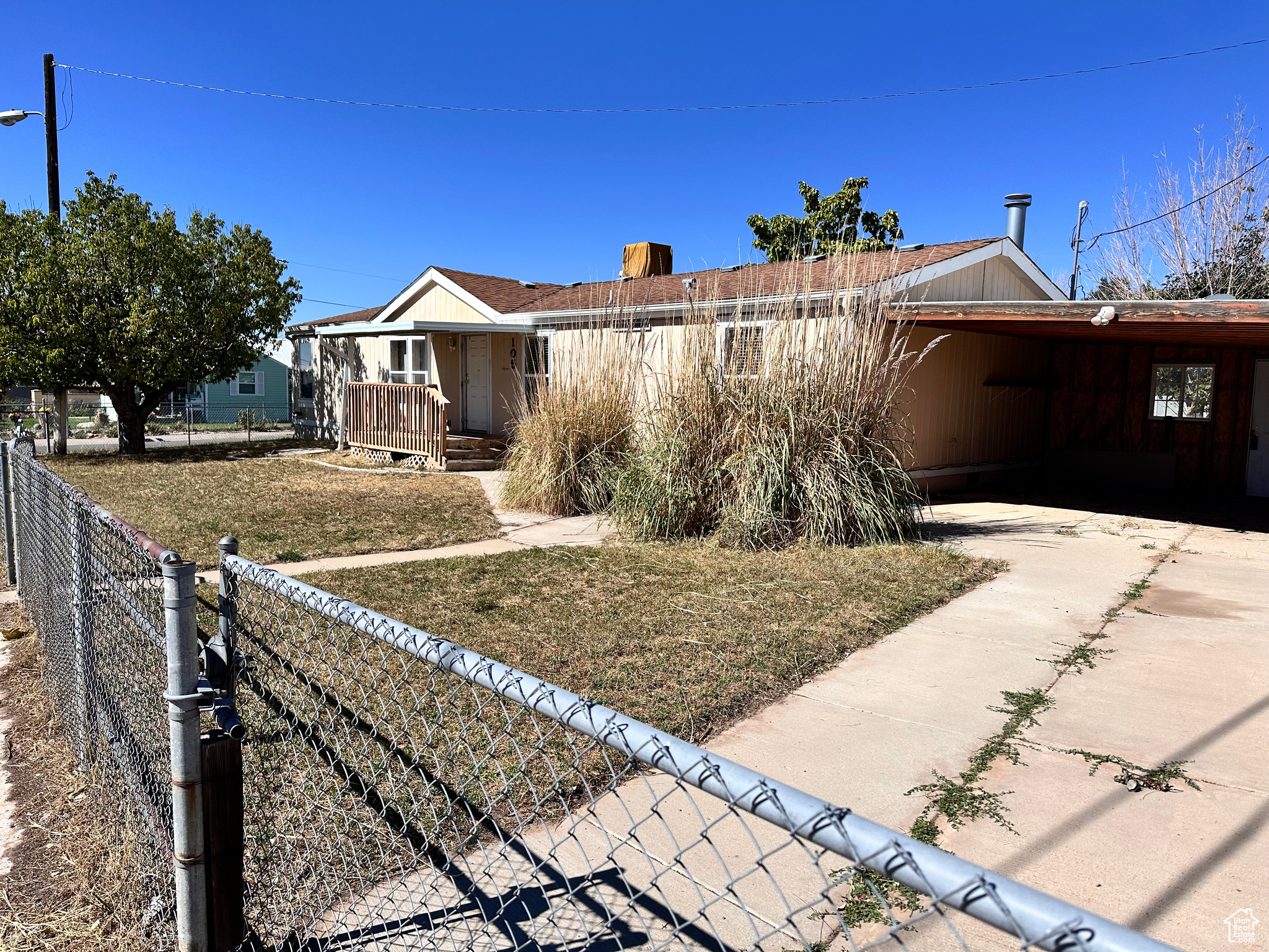 105 2nd, East Carbon, Utah image 1