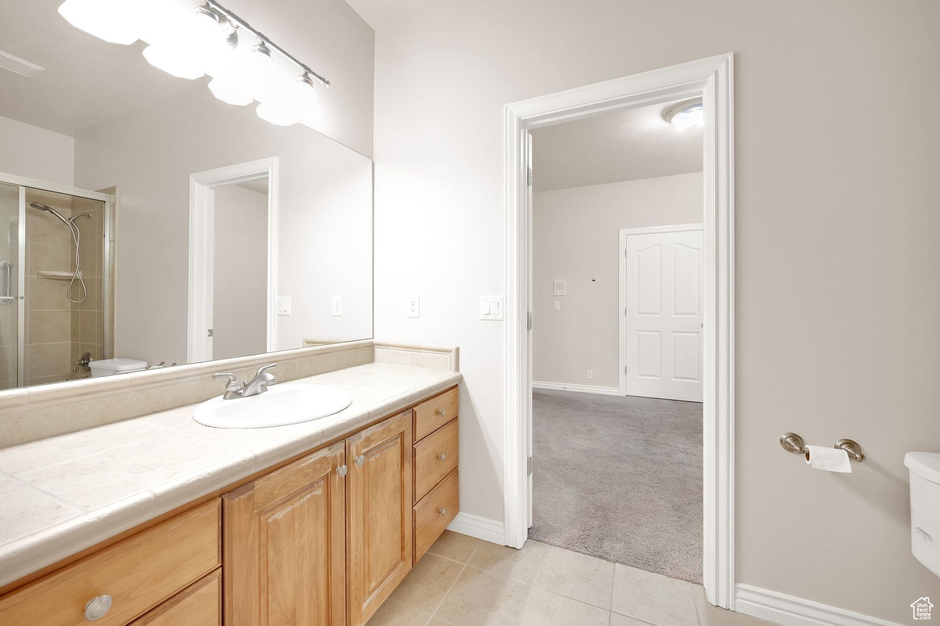 8215 Rossett Green Ln, Sandy, Utah image 30