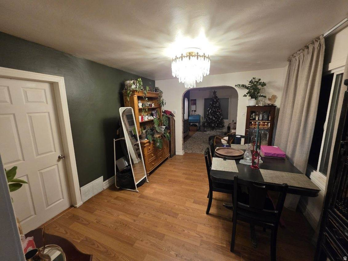 POPLAR PLACE - Residential