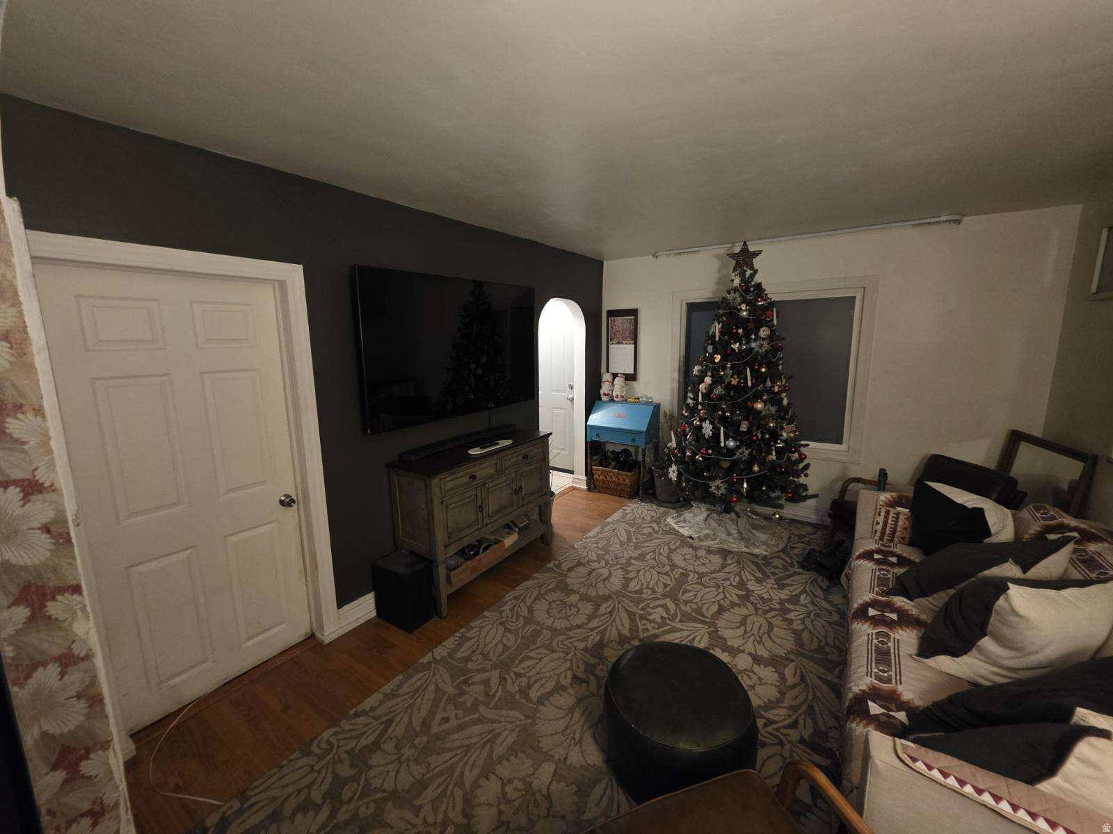 POPLAR PLACE - Residential