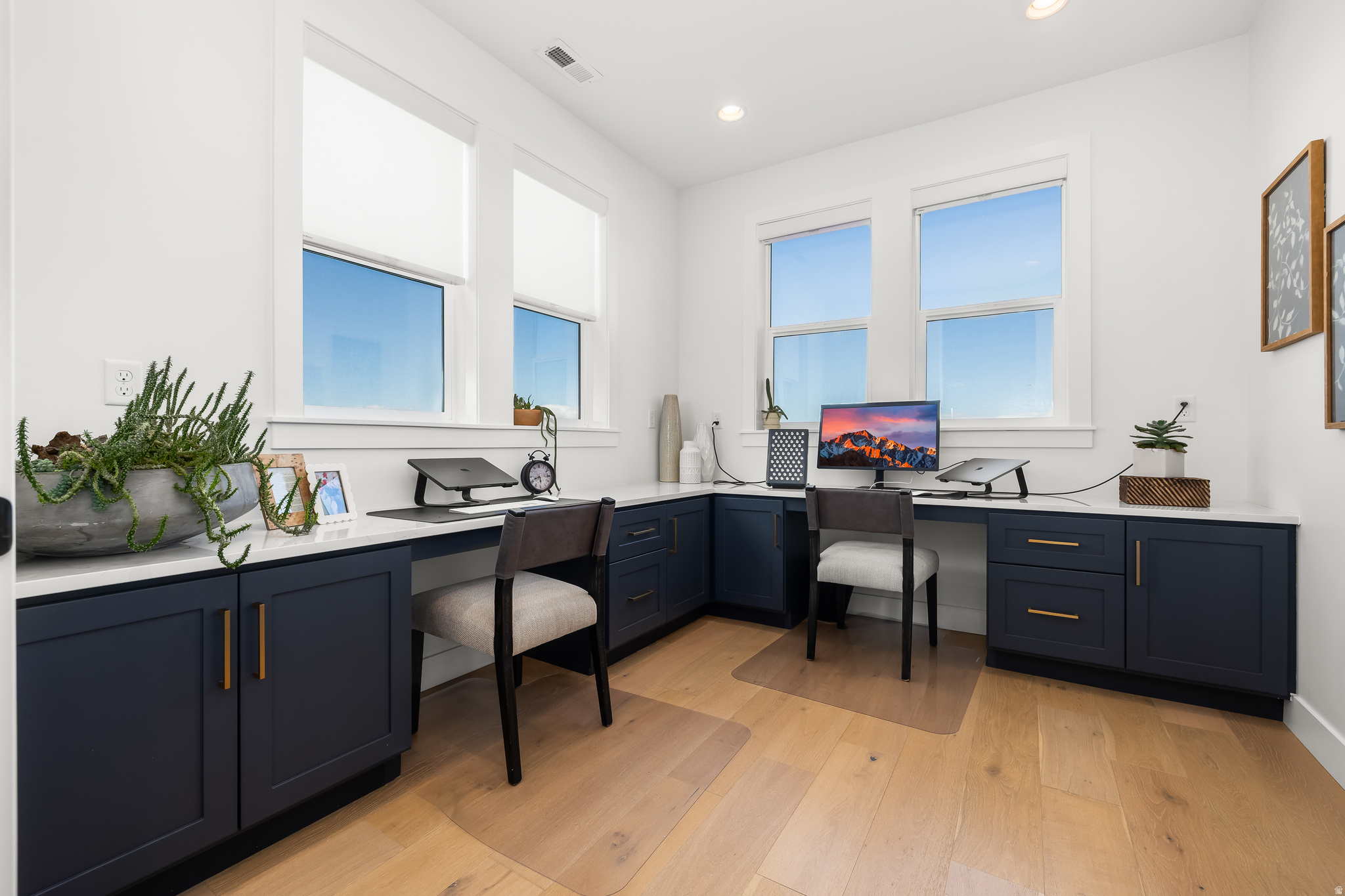 HARRISON HEIGHTS - Residential