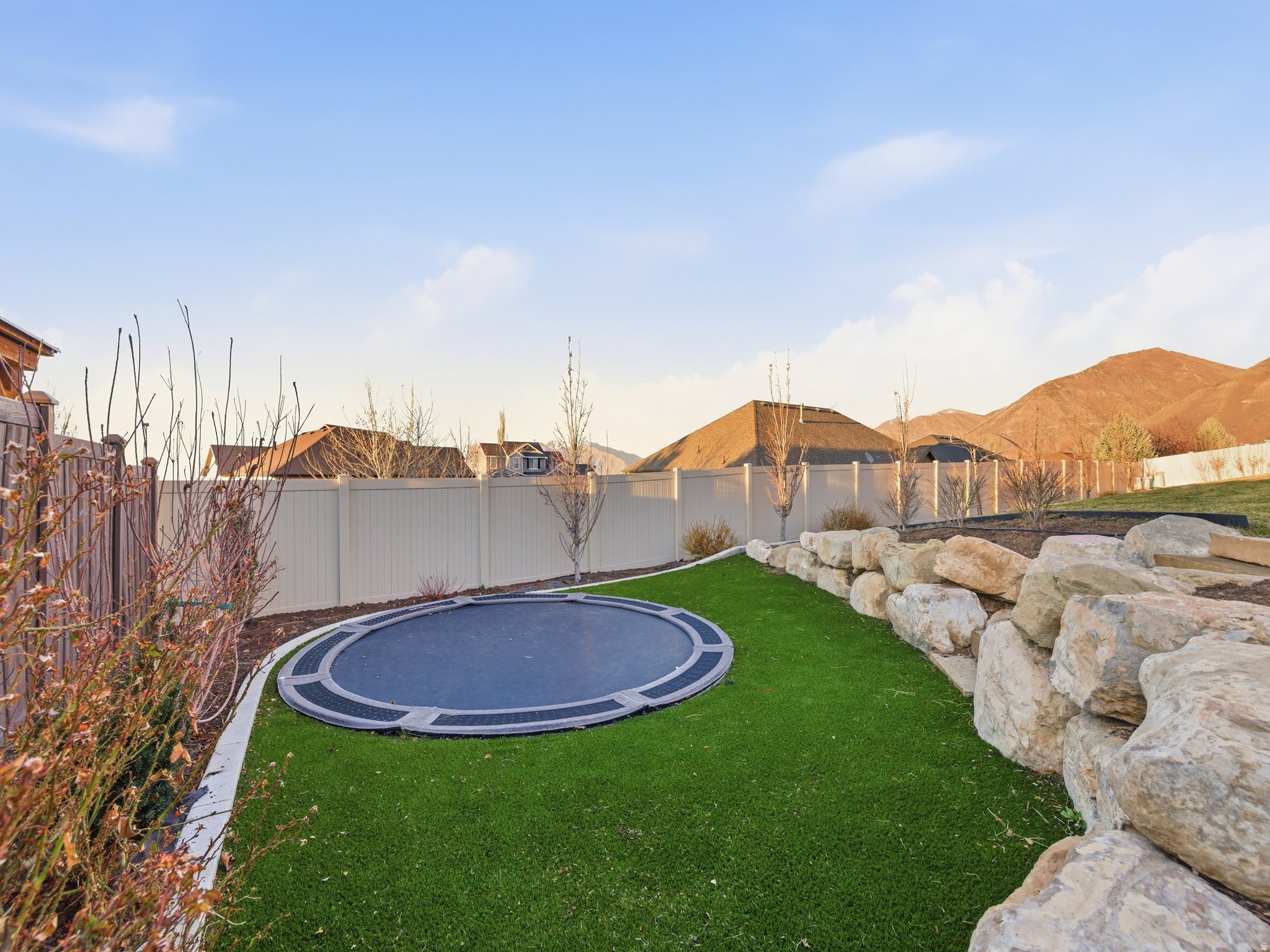 HARRISON HEIGHTS - Residential