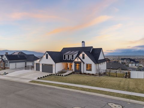 Tiny photo for 194 W MEADOW LARK LN, Elk Ridge, UT 84651 (MLS # 2145763)