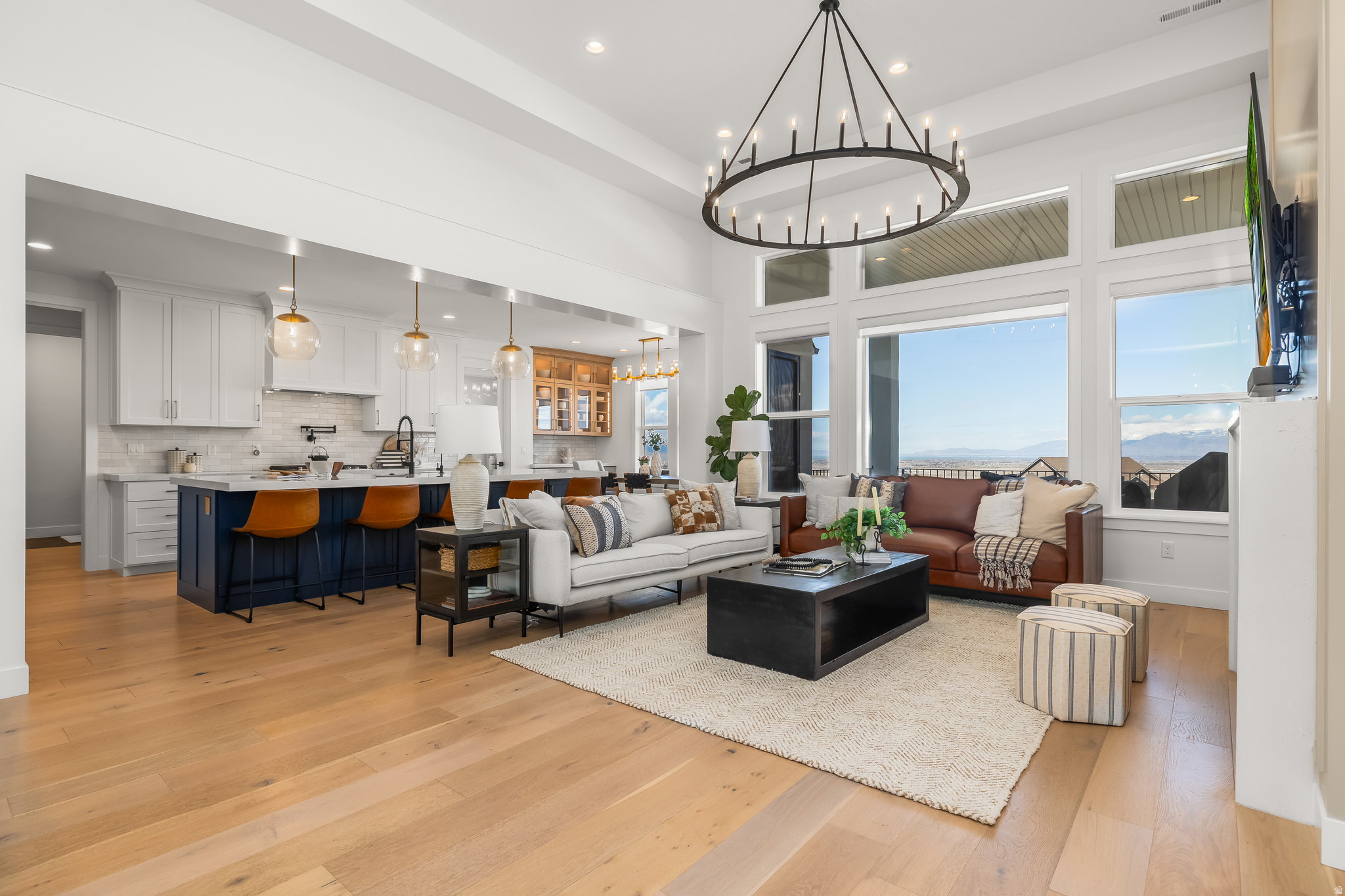 HARRISON HEIGHTS - Residential