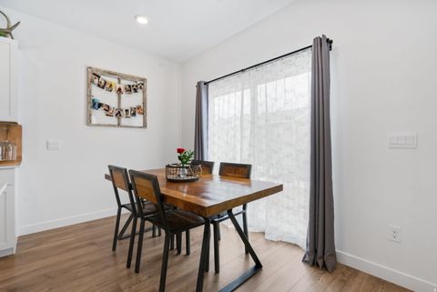 Tiny photo for 854 S HORIZON LOOP, Santaquin, UT 84655 (MLS # 2147582)