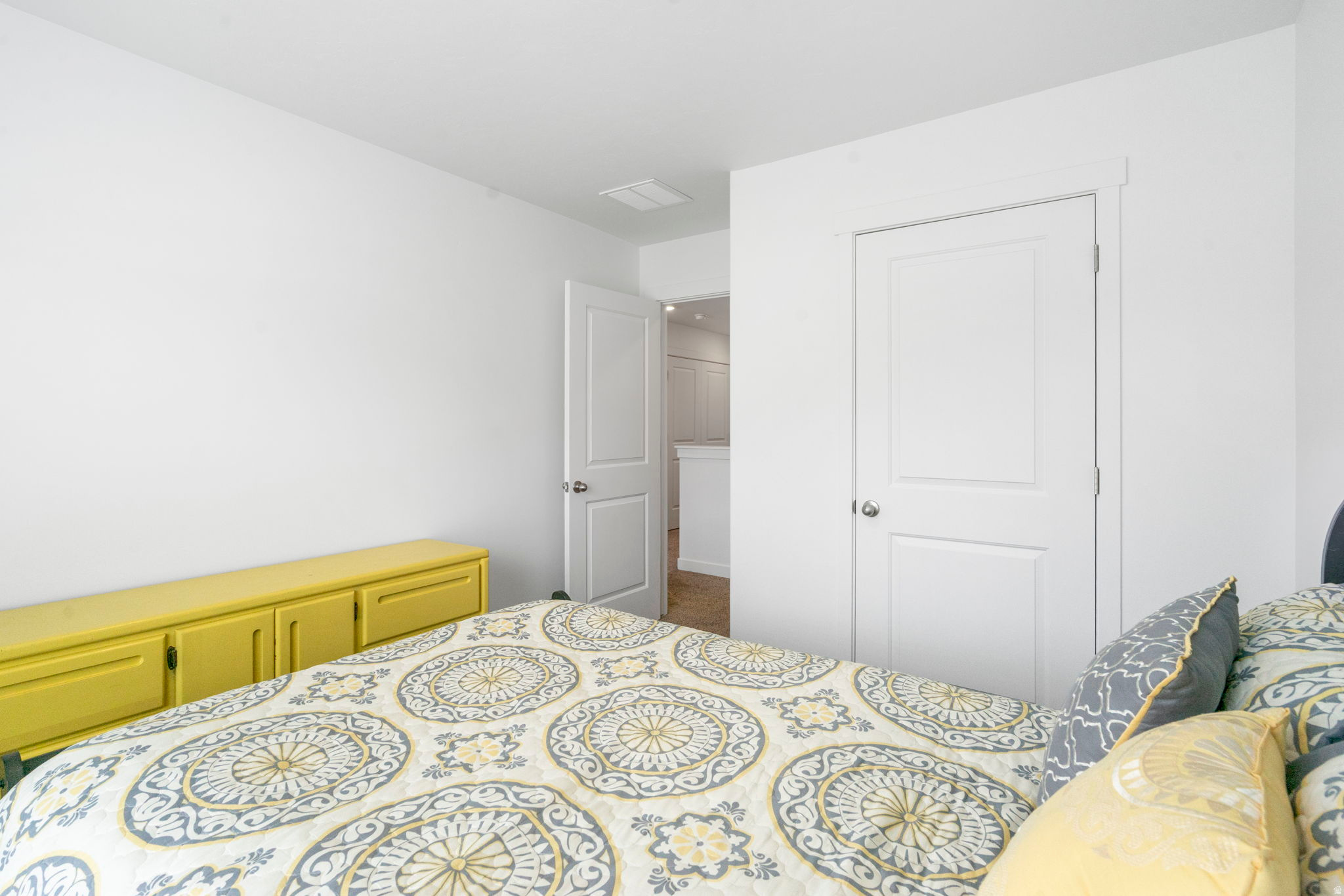 FOOTHILL VILLAGE - Residential