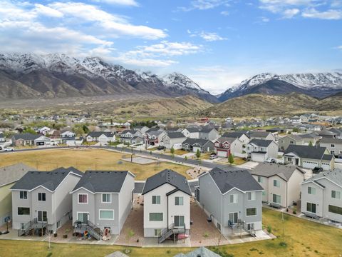 Tiny photo for 854 S HORIZON LOOP, Santaquin, UT 84655 (MLS # 2147582)