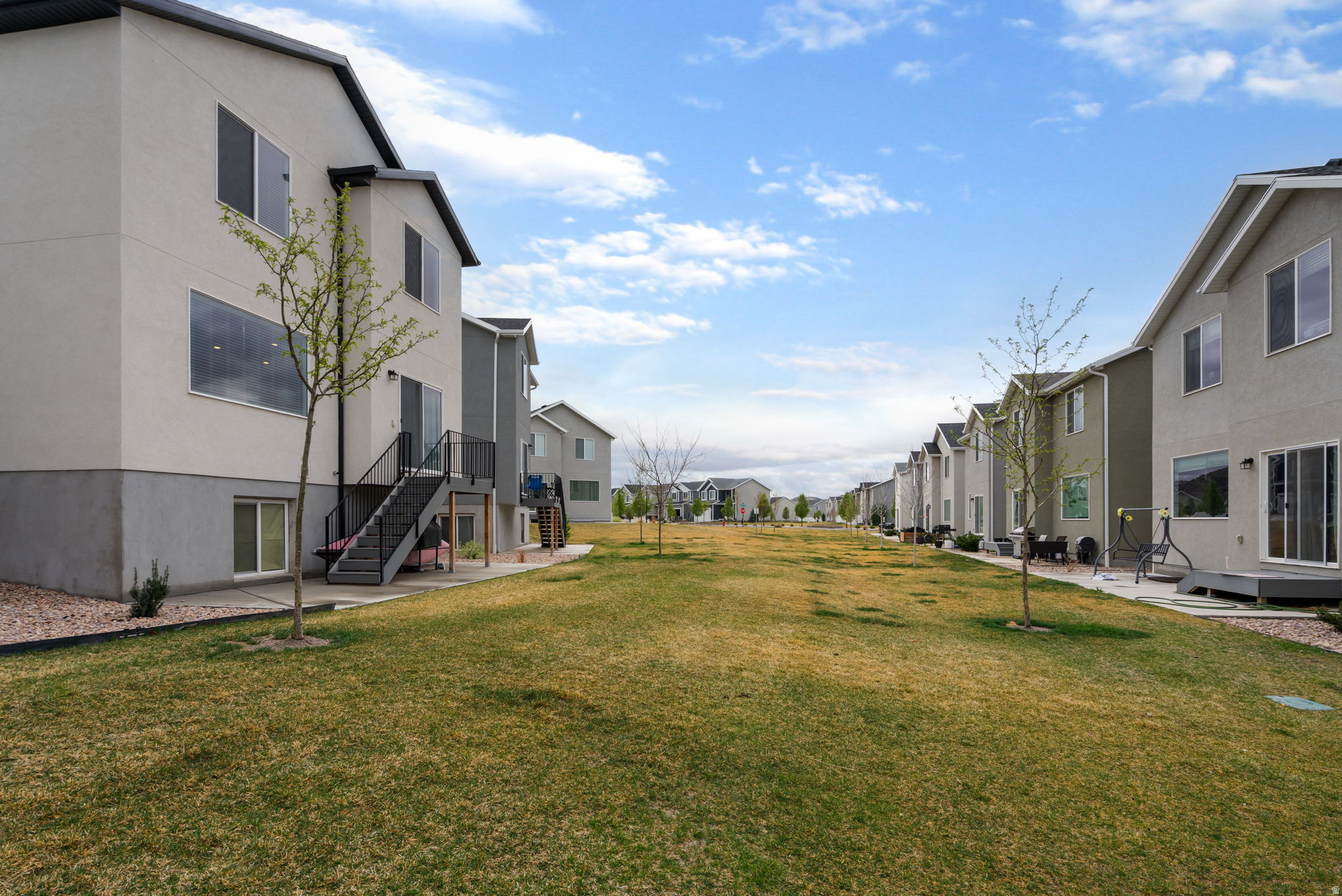 FOOTHILL VILLAGE - Residential