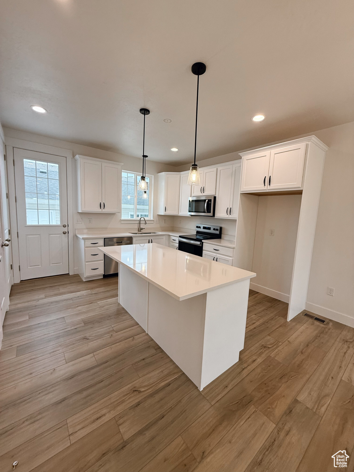 SALEM PARK - Residential