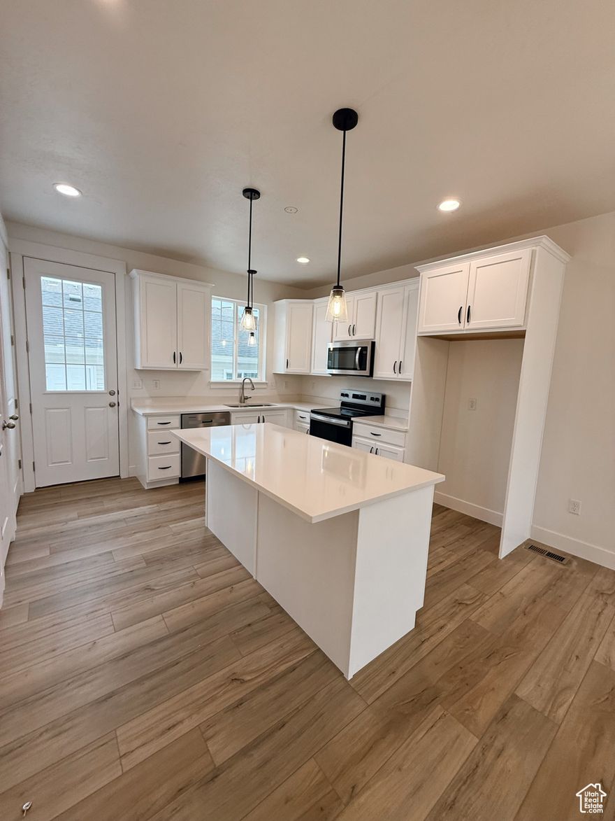 INCREDIBLE $14k BUILDER INCENTIVE TOWARDS CLOSING COSTS, RATE BUY DOWN, OR PRICE REDUCTION. MOVE IN READY! NEW TOWNHOME w/PRIVATE FENCED BACKYARD!  Great floor plan with large great room and kitchen with island. White 42" cabinets and Quartz Countertops. 9' ceilings on the main floor. 2 large bedrooms and bathroom located on 2nd floor. Extra storage is located in the attic space with access on the 2nd floor. The backyard is private and fencedTaxed based on lot value only. Sq. ft. as per builder's plans. Buyer and BB to verify all information. Pets governed by Salem City Ordinance.