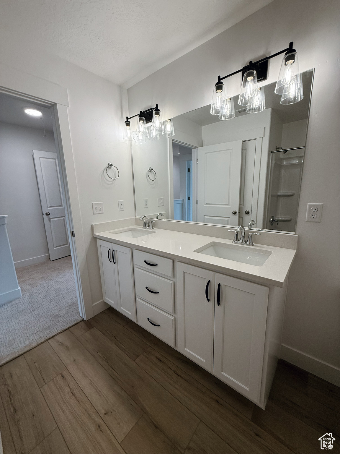 SALEM PARK - Residential