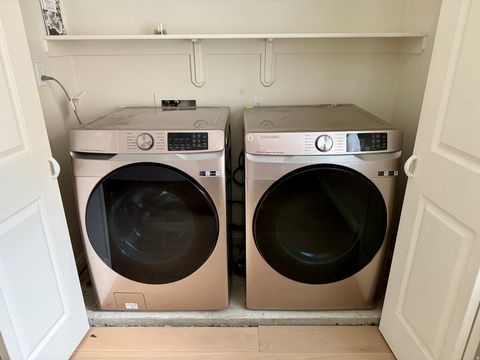 Tiny photo for 2077 S 1575 W, Syracuse, UT 84075 (MLS # 2128792)