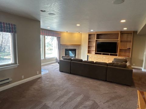 Tiny photo for 4308 S WANDER LN E, Holladay, UT 84124 (MLS # 2135206)