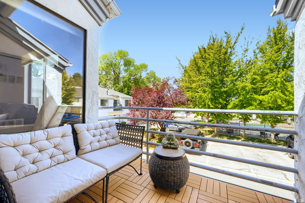 MONTEGO PLACE - Residential