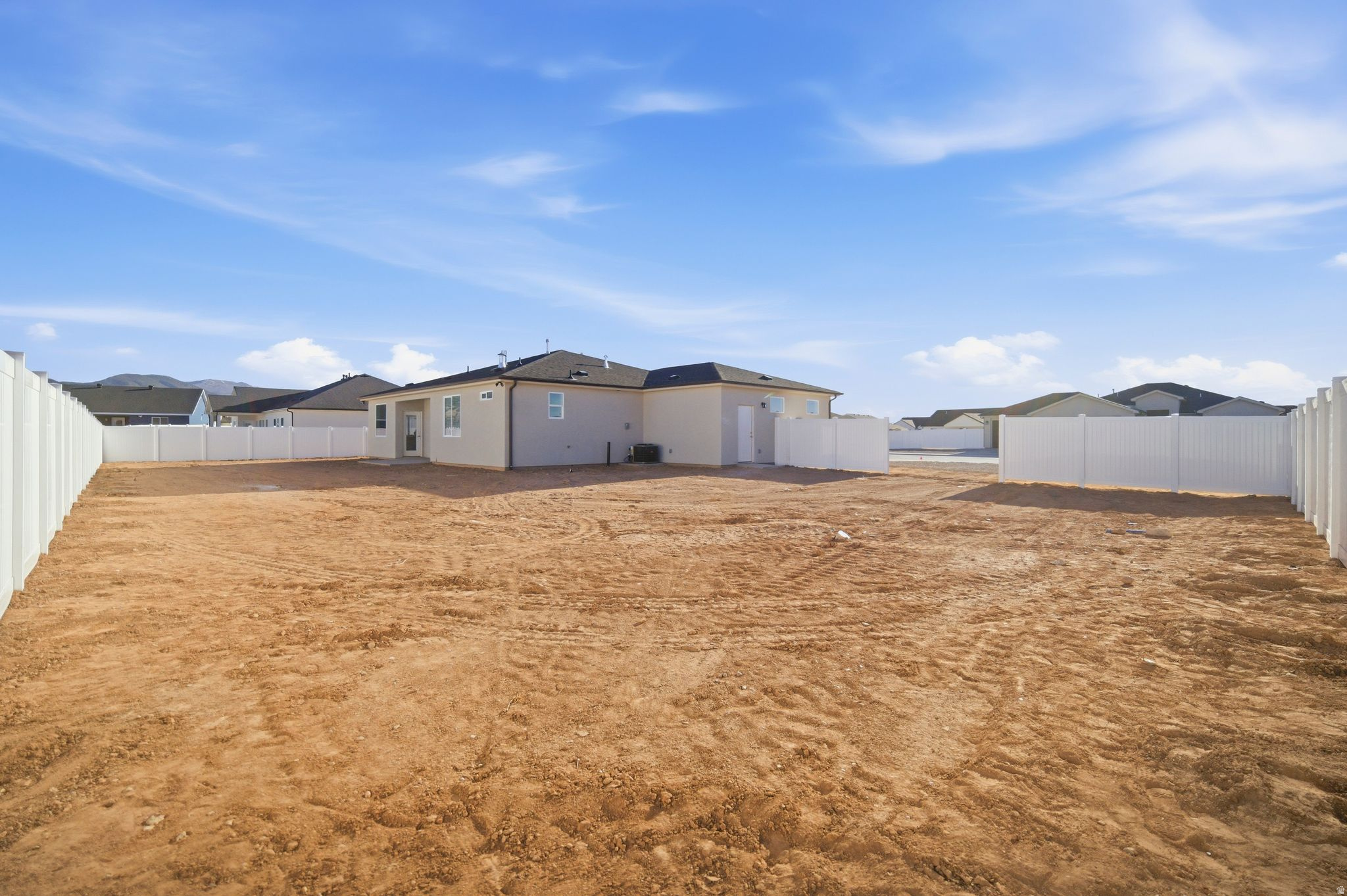 VALLEY GATE - Residential