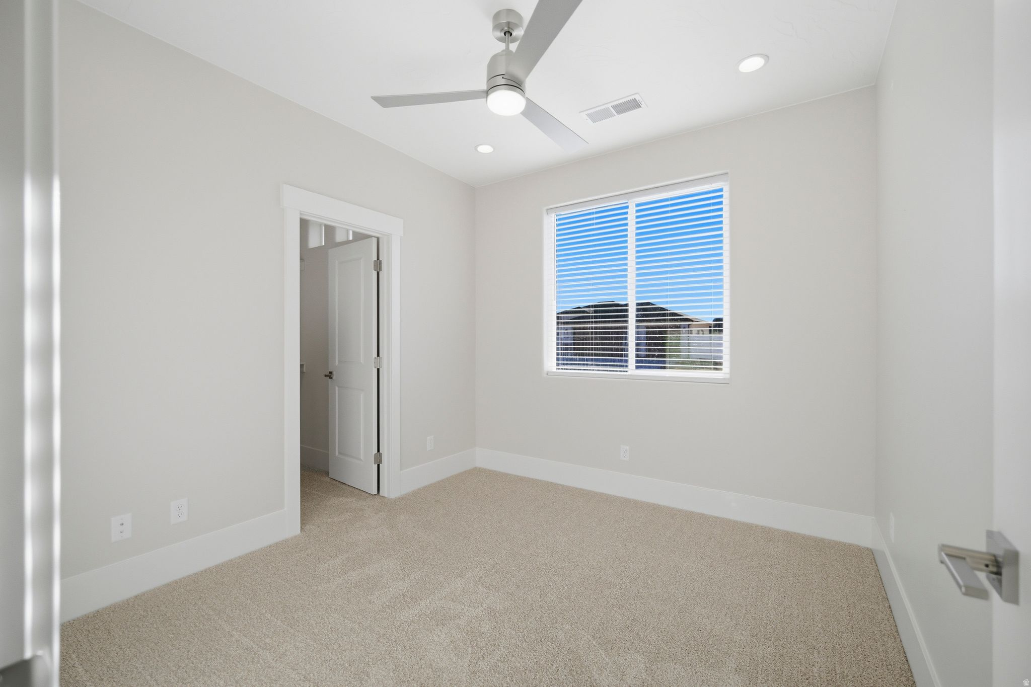 VALLEY GATE - Residential