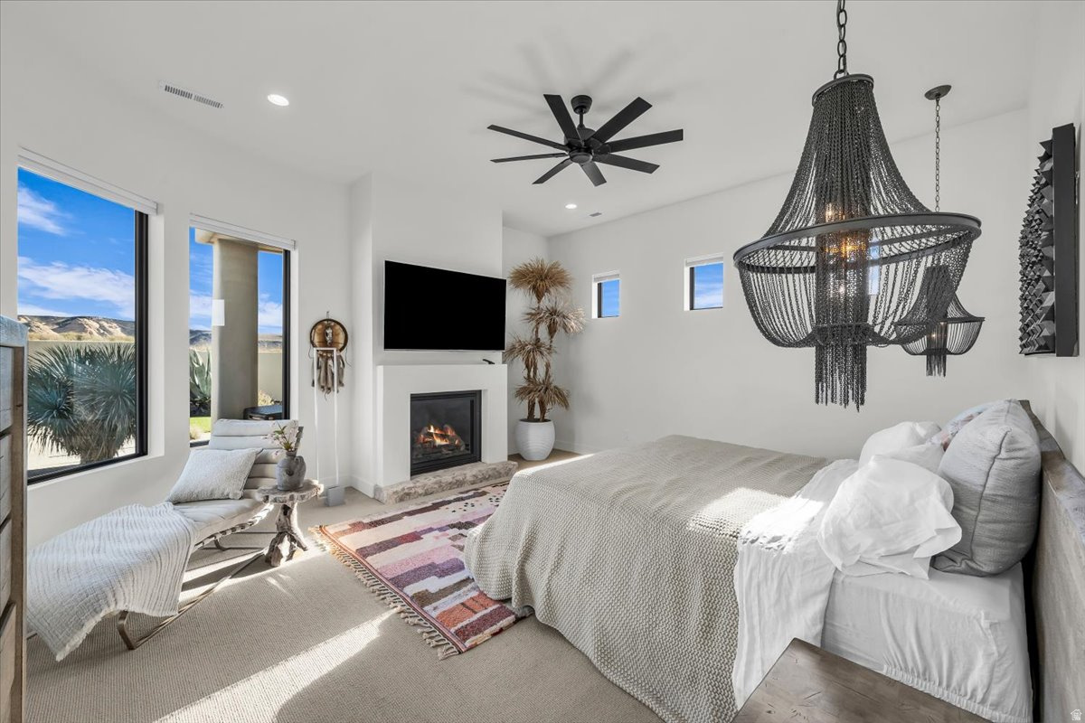 LEDGES OF ST GEORGE - Residential