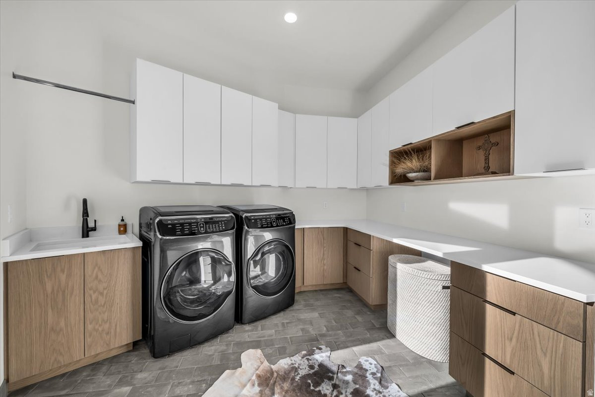 LEDGES OF ST GEORGE - Residential