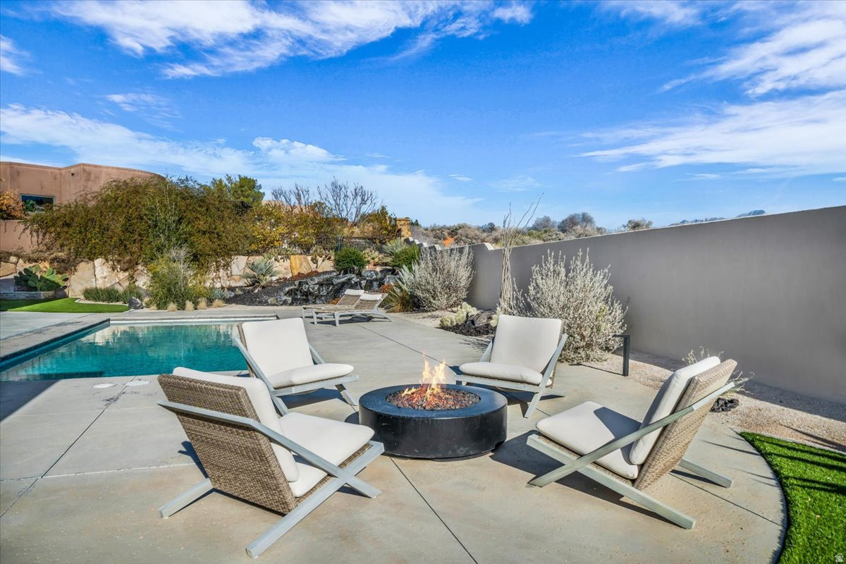 LEDGES OF ST GEORGE - Residential