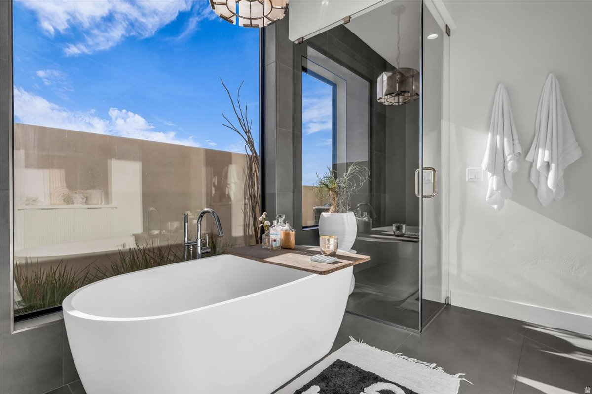 LEDGES OF ST GEORGE - Residential