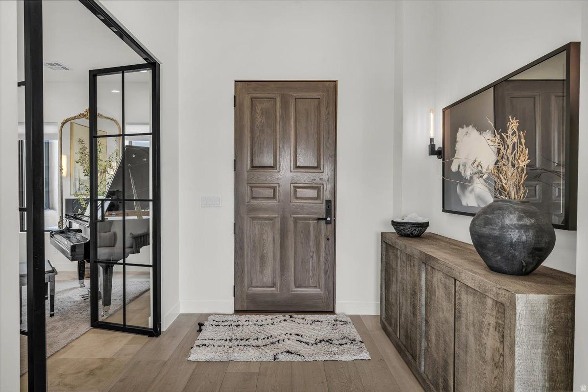 LEDGES OF ST GEORGE - Residential