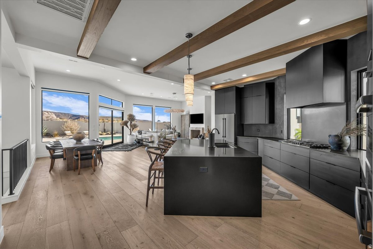 LEDGES OF ST GEORGE - Residential