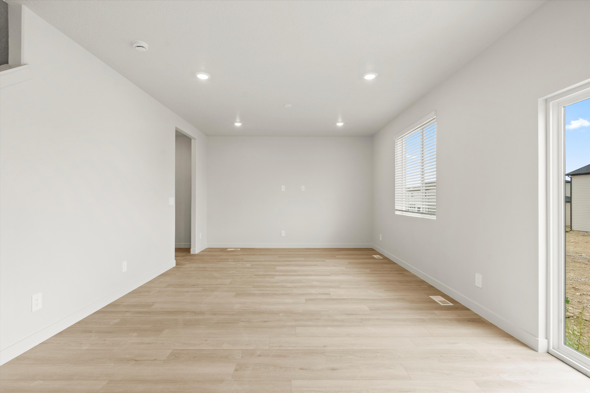 VISTA MEADOWS - Residential