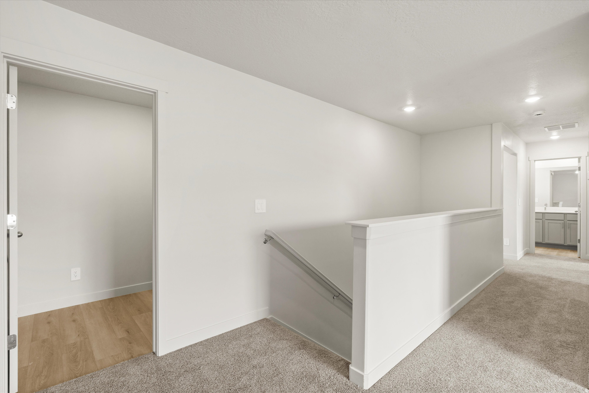 VISTA MEADOWS - Residential