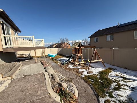 Tiny photo for 273 W AUTUMN DR, Saratoga Springs, UT 84045 (MLS # 2133597)