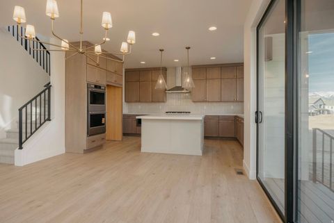 Tiny photo for 2862 E HAYLOFT LN #255, Heber City, UT 84032 (MLS # 2130598)