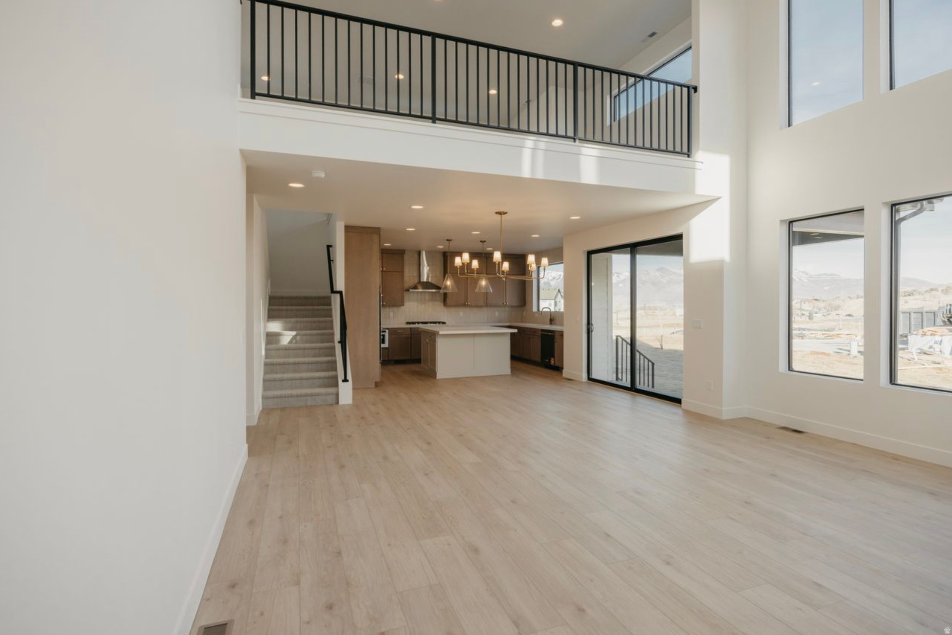 THE CROSSING - Residential