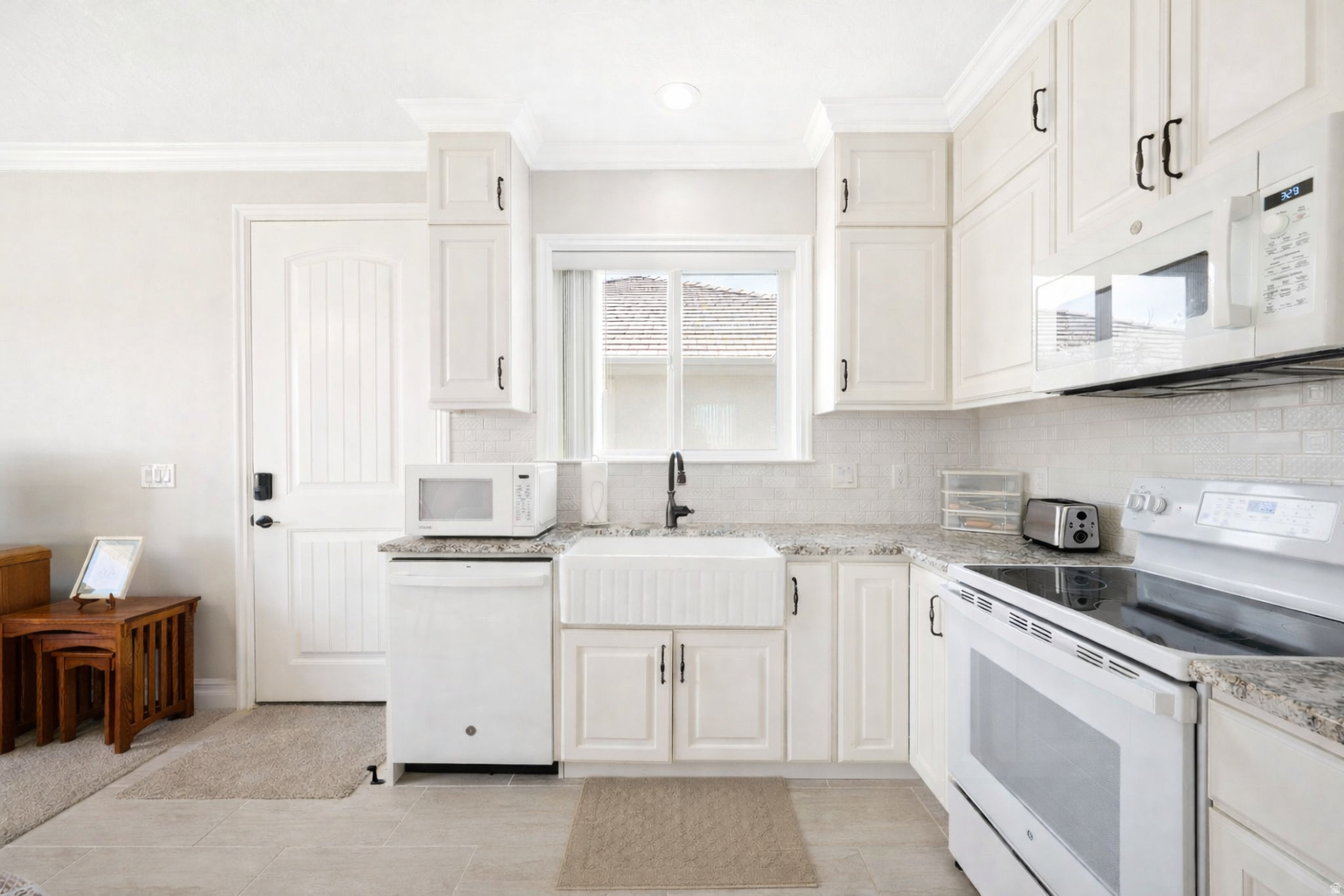 VISTA VIEW ESTATES - Residential