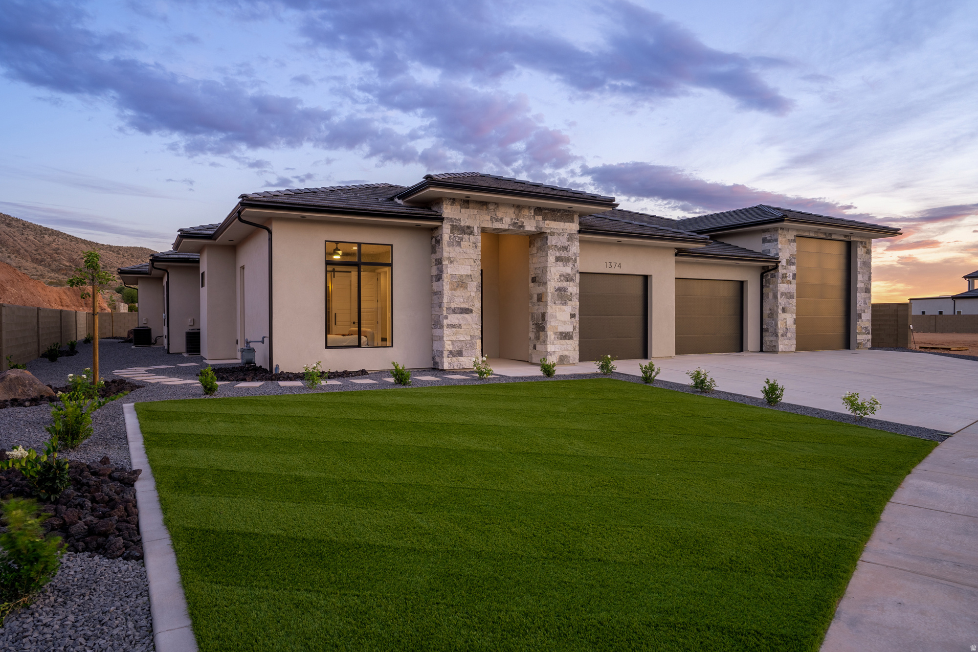 THE HEIGHTS AT WASHINGTON BENCH - Residential