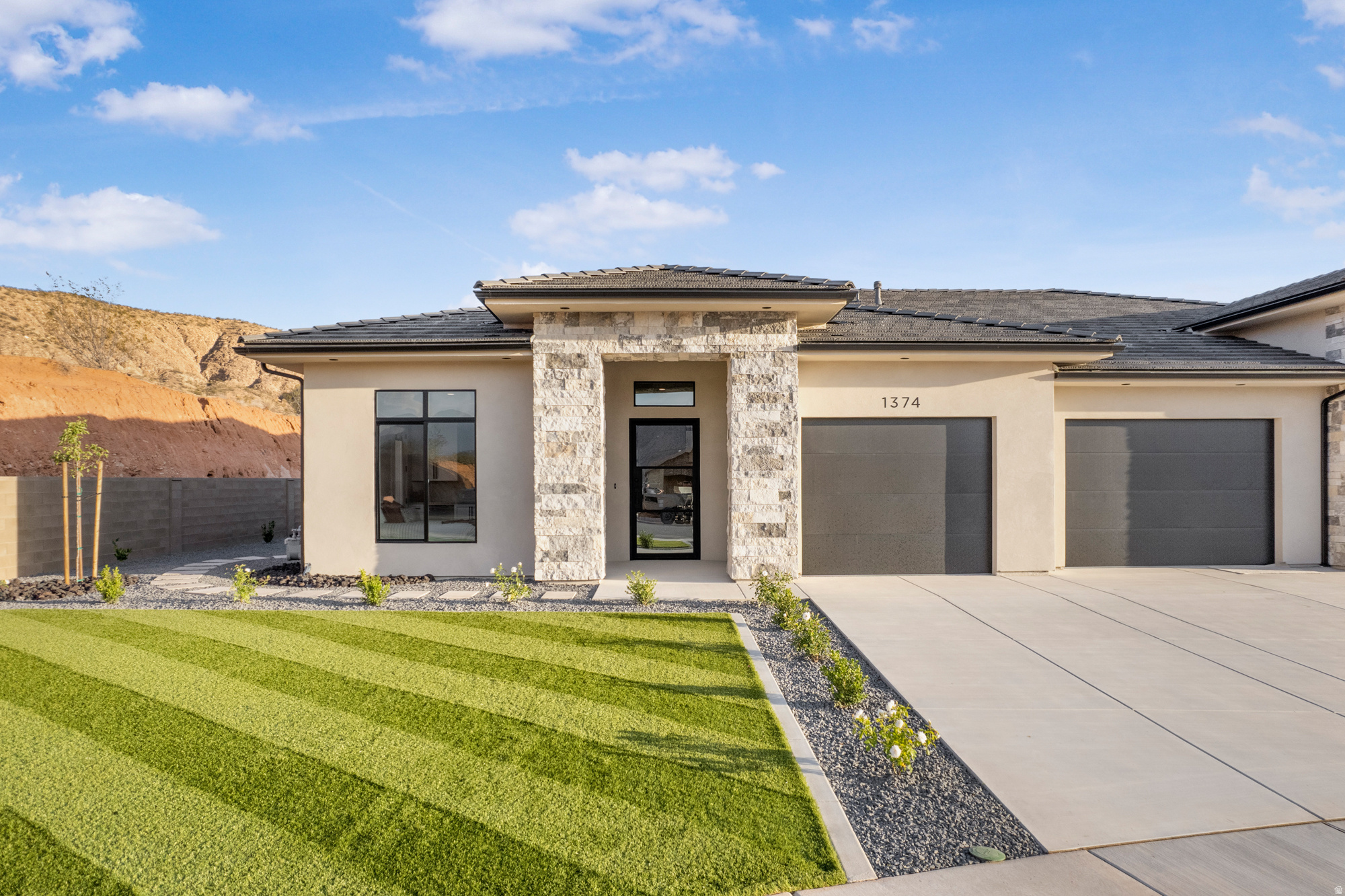 THE HEIGHTS AT WASHINGTON BENCH - Residential