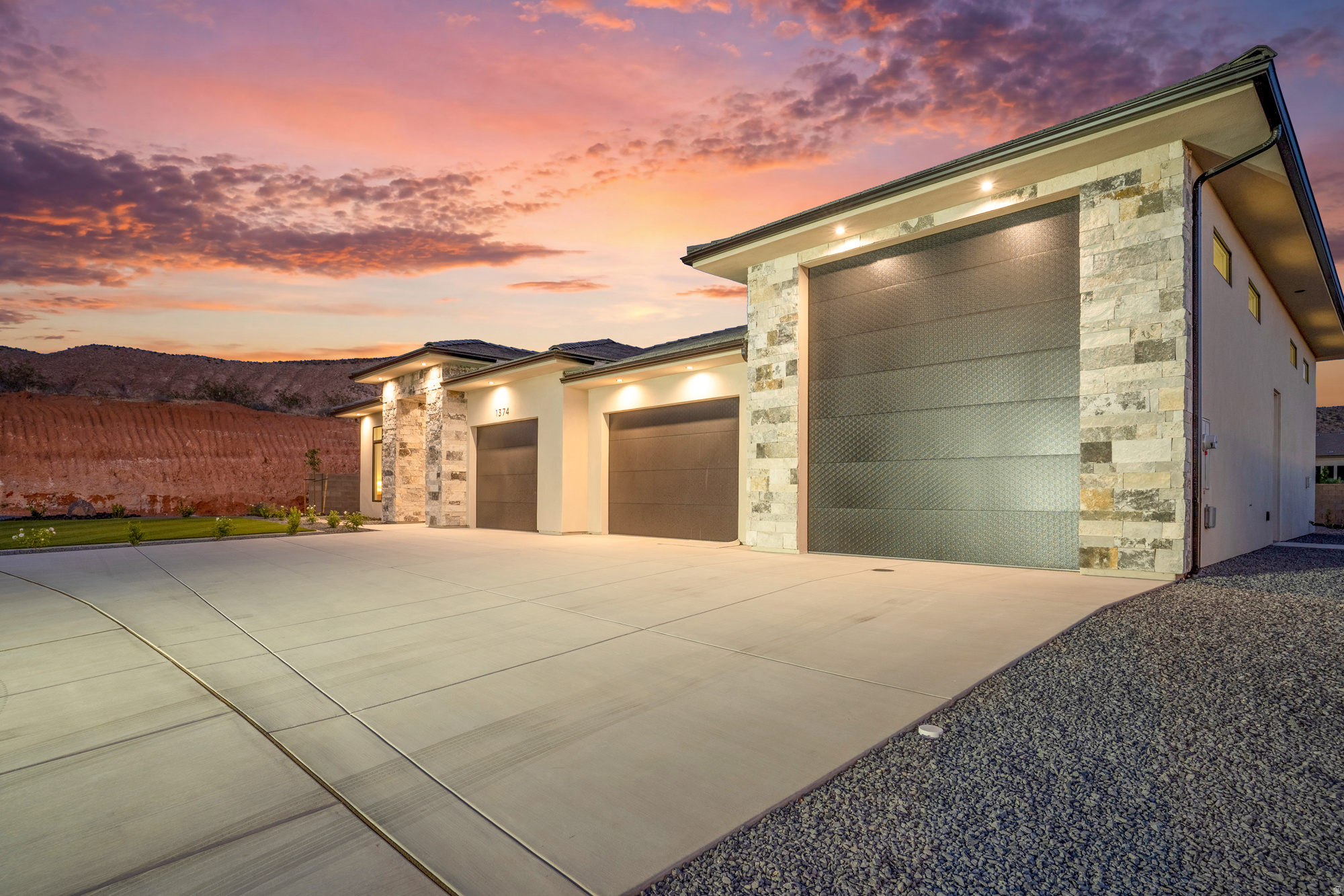 THE HEIGHTS AT WASHINGTON BENCH - Residential