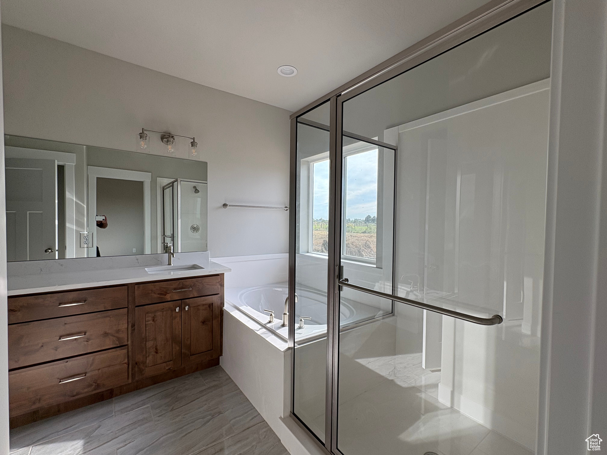 PAPPY ESTATES - Residential
