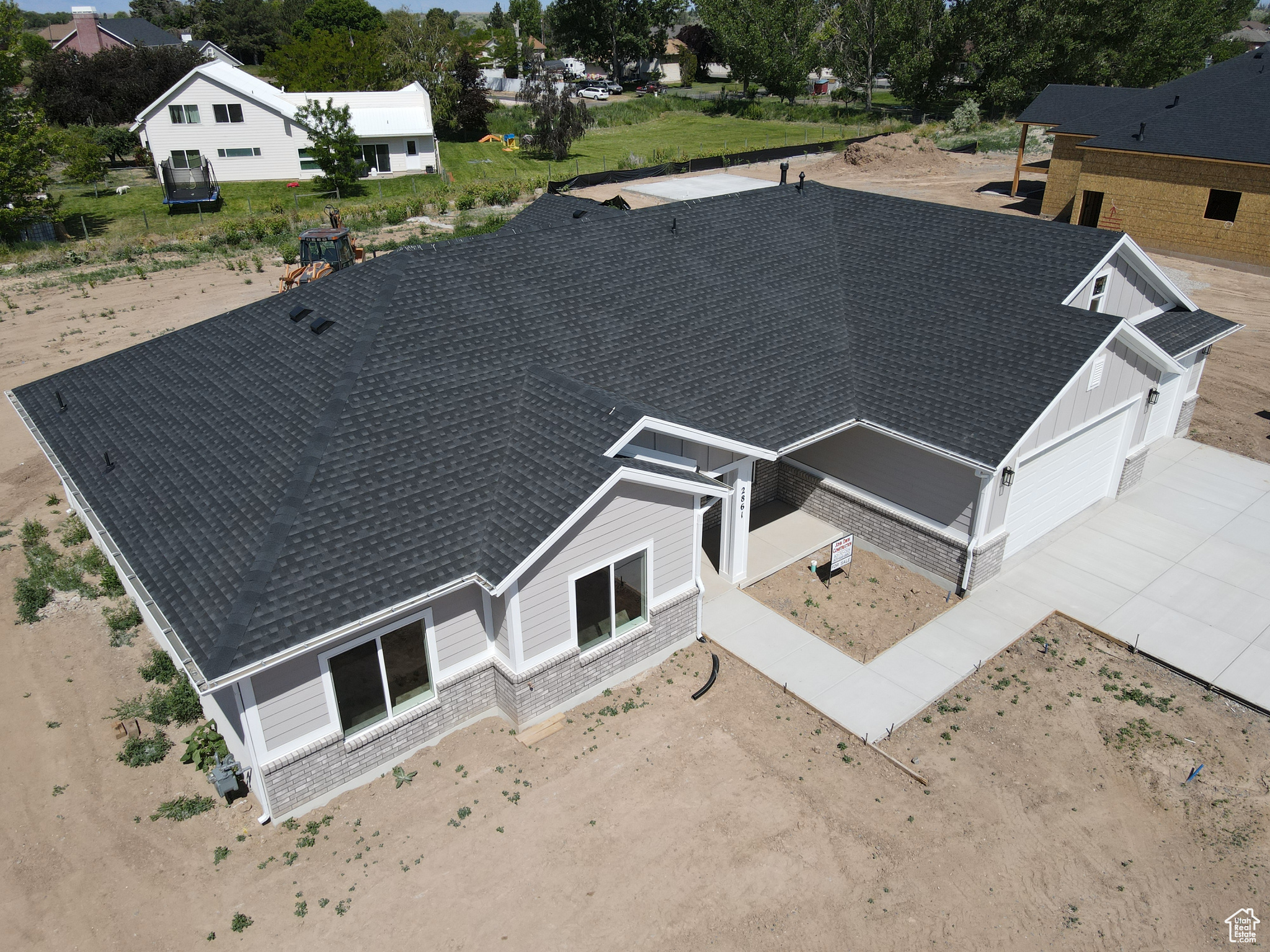 PAPPY ESTATES - Residential
