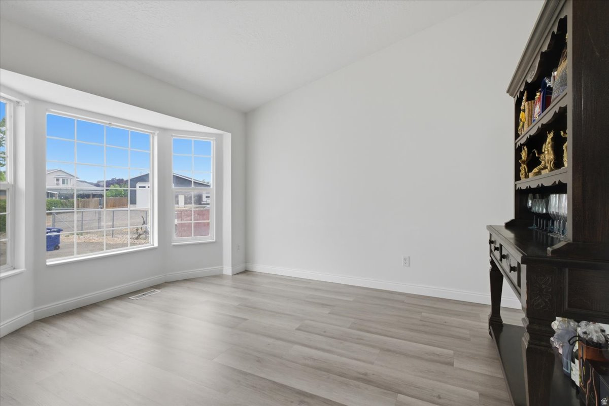 PARKSIDE ESTATES - Residential