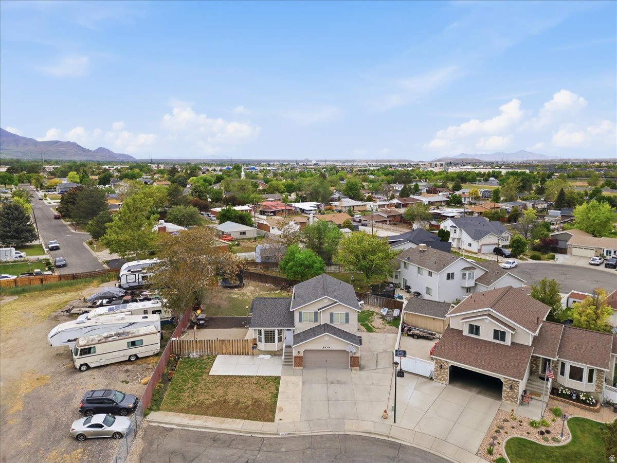 PARKSIDE ESTATES - Residential