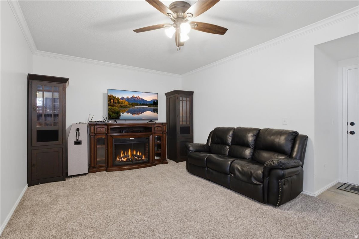 PARKSIDE ESTATES - Residential