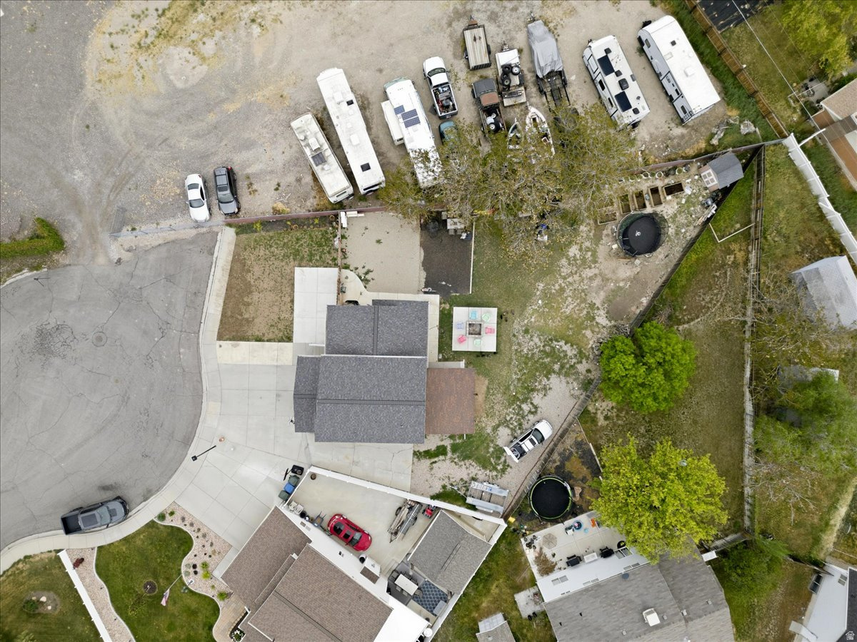 PARKSIDE ESTATES - Residential